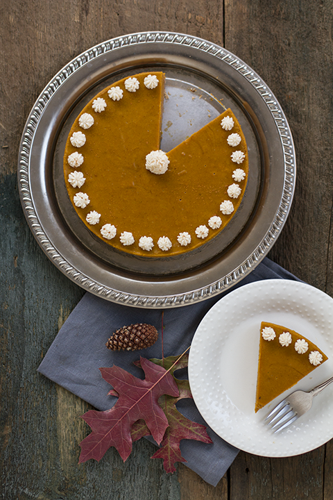 Pumpkin Spice Cake with Gingersnap Crust