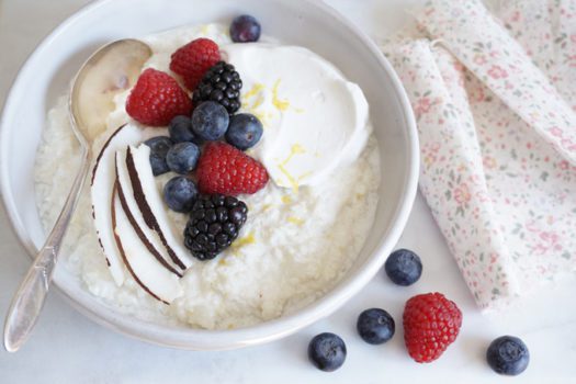 Warm Porridge with Lemon and Berries | Autoimmune-Paleo.com